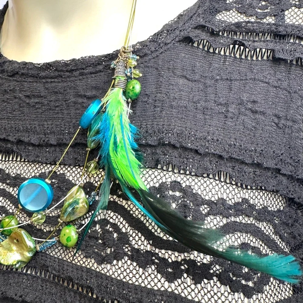 Boho Multi Strand Feather Necklace Turquoise Green Shell Bead Layered‎ Statement